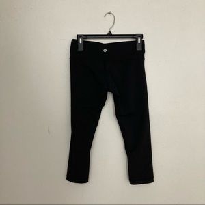 Lululemon mid calf leggings